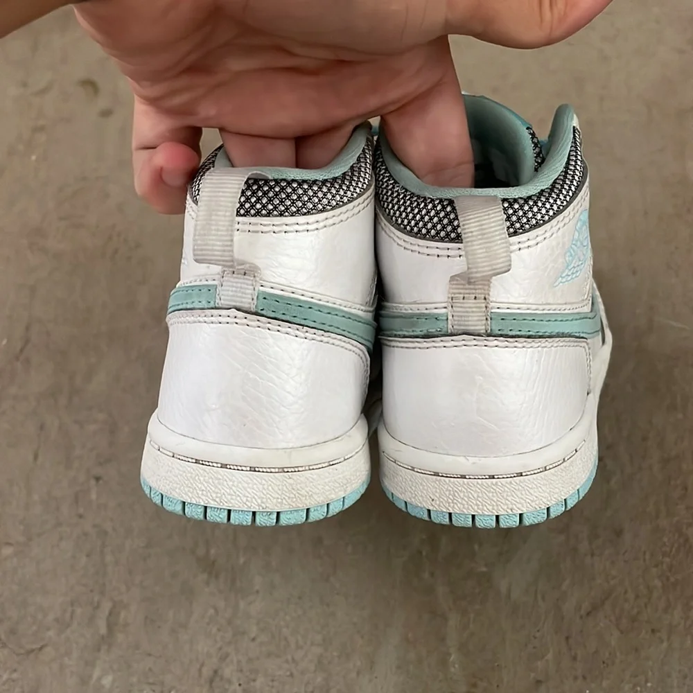 Rare!!2017 Air Jordan 1 Retro High GG 'White Still Blue'